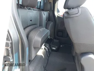 2005 Nissan Frontier SE with VIN 1N6AD06W35C438972, listed as a IAAI auction lot 41277771 with 120,778 mi miles and . Bid and sale history available at DreamBid. Image 8.