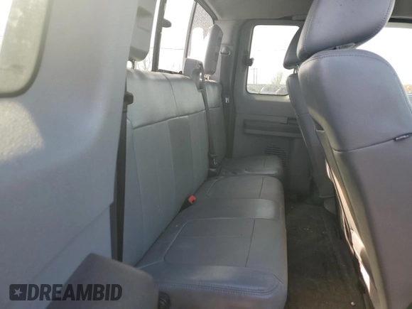 2012 Ford F-250 XL z VIN 1FT7X2B66CED20132, wystawiony jako Copart lot #48782545 z przebiegiem Nie podano mil oraz Czysty tytuł • Clean title. Historia ofert i sprzedaży dostępna na DreamBid. Obrazek 10.