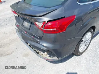 2018 Ford Focus Titanium с VIN 1FADP3J22JL314642, выставлен на аукционе IAAI как лот 42128194 с пробегом 62 787 миль миль и . История ставок и продаж доступна на DreamBid. Изображение 20.