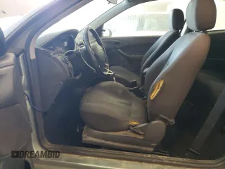 2004 Ford Focus ZX3 with VIN 3FAFP31364R124737, listed as a Copart auction lot 46147595 with 177,619 mi miles and Salvage Title. Bid and sale history available at carsss.com. Image 7.