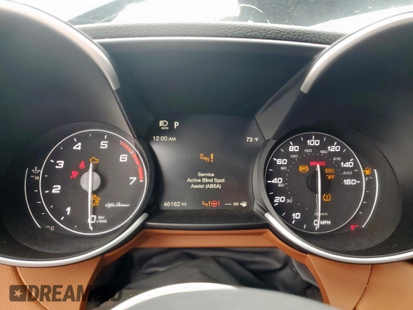 2021 Alfa Romeo Giulia with VIN ZARFAMAN6M7639186, listed as a Copart auction lot 58371745 with 46,162 mi miles and Salvage title. Bid and sale history available at DreamBid. Image 9.