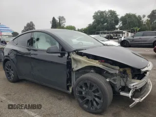 2024 Tesla Model Y с VIN 7SAYGDED4RF045915, выставлен на аукционе Copart как лот 55170415 с пробегом 13 234 миль миль и Списание • Salvage title. История ставок и продаж доступна на DreamBid. Изображение 4.