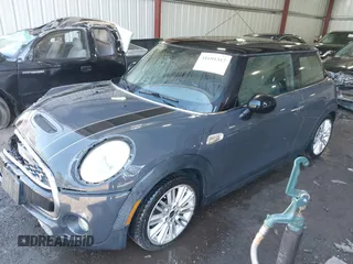 2014 MINI Hardtop S z VIN WMWXM7C50ET731680, wystawiony jako IAAI lot #41691317 z przebiegiem 47 205 mil mil oraz . Historia ofert i sprzedaży dostępna na DreamBid. Obrazek 17.