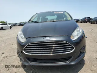 2014 Ford Fiesta SE z VIN 3FADP4BJ9EM176730, wystawiony jako Copart lot #58806365 z przebiegiem 93 814 mil mil oraz Szkoda całkowita • Salvage title. Historia ofert i sprzedaży dostępna na DreamBid. Obrazek 5.