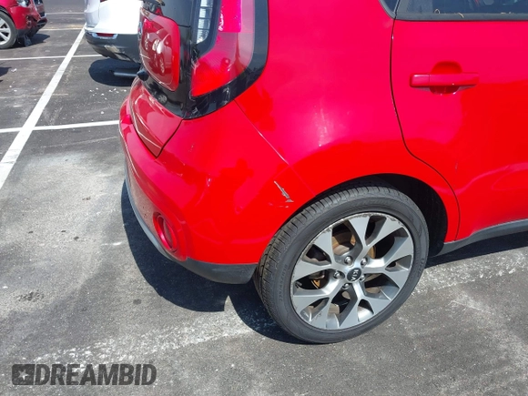 2017 Kia Soul + with VIN KNDJP3A56H7417587, listed as a IAAI auction lot 42032944 with 136,009 mi miles. Bid and sale history available at carsss.com. Image 6.