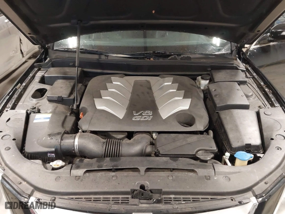 2012 Hyundai Genesis 5.0L with VIN KMHGC4DH3CU162680, listed as a IAAI auction lot 41560376 with 100,879 mi miles. Bid and sale history available at carsss.com. Image 10.