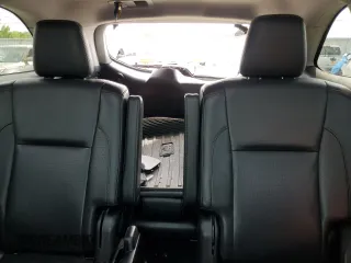 2017 Toyota Highlander Limited with VIN 5TDDZRFH4HS449506, listed as a Copart auction lot 60655085 with 109,494 mi miles and Salvage title. Bid and sale history available at DreamBid. Image 10.