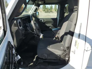 2024 Jeep Wrangler Willys z VIN 1C4RJXN60RW278675, wystawiony jako Copart lot #46338215 z przebiegiem 8 795 mil mil oraz Szkoda całkowita • Salvage title. Historia ofert i sprzedaży dostępna na DreamBid. Obrazek 7.