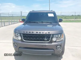 2016 Land Rover LR4 HSE Lux with VIN SALAK2V69GA833946, listed as a IAAI auction lot 42527377 with 80,195 mi miles and . Bid and sale history available at DreamBid. Image 6.