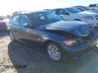 2006 BMW 3 Series 325xi with VIN WBAVD135X6KV14682, listed as a IAAI auction lot 41269062 with 78,946 mi miles. Bid and sale history available at carsss.com. Image 1.