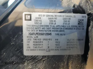 2016 GMC Terrain SLT z VIN 2GKFLPE35G6120945, wystawiony jako Copart lot #55143095 z przebiegiem 162 578 mil mil oraz Szkoda całkowita • Salvage title. Historia ofert i sprzedaży dostępna na DreamBid. Obrazek 13.