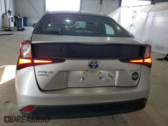 2019 Toyota Prius LE z VIN JTDL9RFU9K3010965, wystawiony jako Copart lot #58837675 z przebiegiem 138 651 mil mil oraz Szkoda całkowita • Salvage title. Historia ofert i sprzedaży dostępna na DreamBid. Obrazek 6.