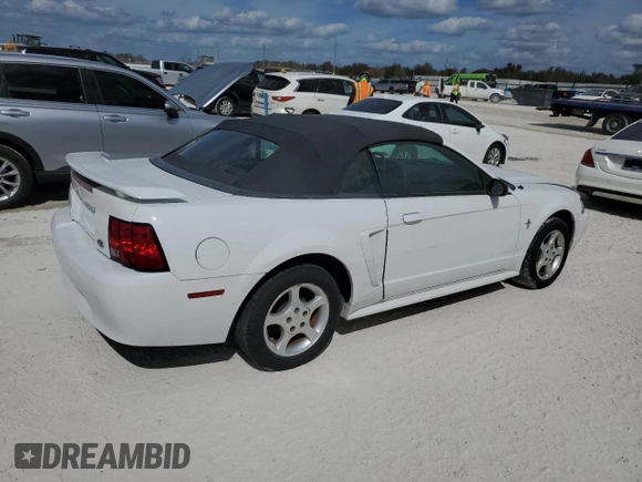 2001 Ford Mustang Deluxe with VIN 1FAFP44411F100378, listed as a Copart auction lot 76925584 with 0 mi miles and Salvage Title. Bid and sale history available at carsss.com. Image 3.