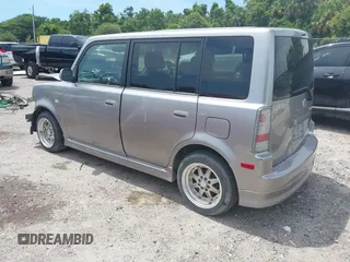 2006 Scion xB z VIN JTLKT324364083642, wystawiony jako IAAI lot #42681553 z przebiegiem 139 346 mil mil oraz . Historia ofert i sprzedaży dostępna na DreamBid. Obrazek 3.