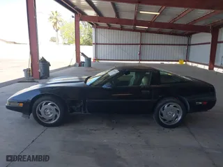 1995 Chevrolet Corvette with VIN 1G1YY22P7S5115730, listed as a IAAI auction lot 42066367 with 185,259 mi miles. Bid and sale history available at carsss.com. Image 15.