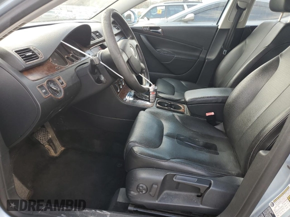 2006 Volkswagen Passat Value Edition z VIN WVWAK73CX6P197031, wystawiony jako Copart lot #46777995 z przebiegiem 140 015 mil mil oraz Nie do naprawy • Non repairable. Historia ofert i sprzedaży dostępna na DreamBid. Obrazek 7.