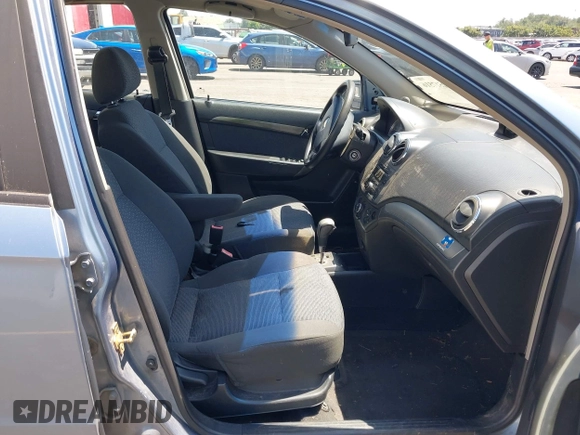 2007 Chevrolet Aveo LT with VIN KL1TG56677B049297, listed as a IAAI auction lot 42517516 with 163,130 mi miles and . Bid and sale history available at DreamBid. Image 5.