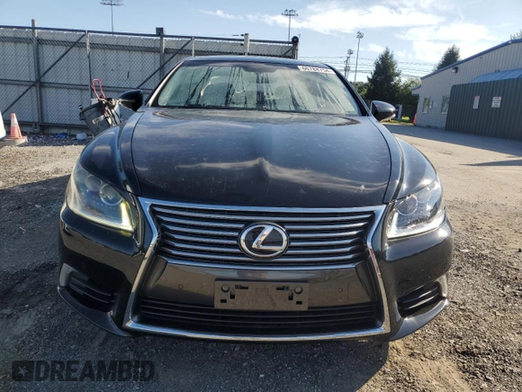 2013 Lexus LS 460 L with VIN JTHDL5EF9D5005711, listed as a Copart auction lot 66788754 with 130,114 mi miles and Salvage title. Bid and sale history available at DreamBid. Image 5.