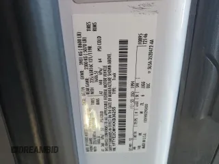 2019 Ford Transit z VIN 1FTYE2CM1KKB36255, wystawiony jako Copart lot #85185864 z przebiegiem 72 053 mil mil oraz Szkoda całkowita • Salvage title. Historia ofert i sprzedaży dostępna na DreamBid. Obrazek 14.