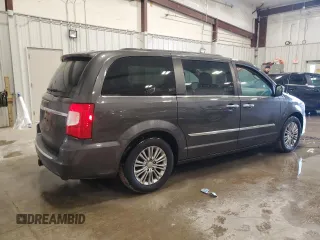 2016 Chrysler Town & Country Touring-L with VIN 2C4RC1CG8GR199974, listed as a Copart auction lot 86852564 with 121,392 mi miles and Clean Title. Bid and sale history available at carsss.com. Image 3.