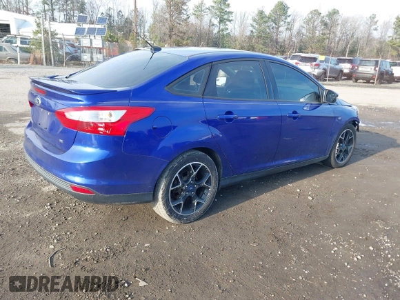 2013 Ford Focus SE with VIN 1FADP3F25DL198429, listed as a IAAI auction lot 41136019 with 123,810 mi miles. Bid and sale history available at carsss.com. Image 4.