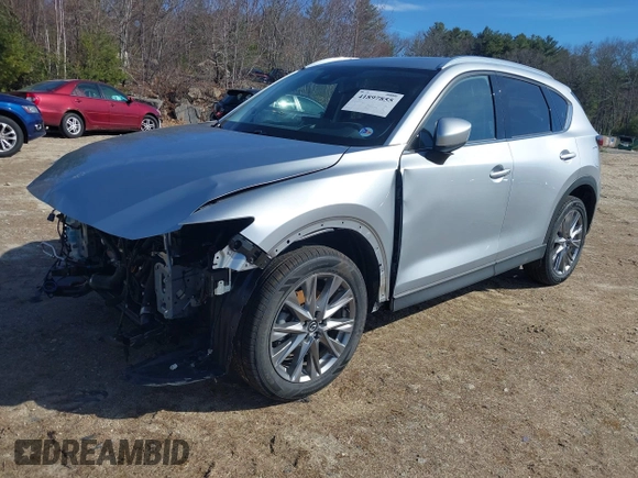 2021 Mazda CX-5 Grand Touring Reserve with VIN JM3KFBAY5M0472988, listed as a IAAI auction lot 41897855 with 27,318 mi miles. Bid and sale history available at carsss.com. Image 19.