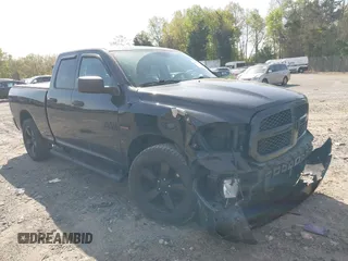 2016 Ram 1500 Express z VIN 1C6RR7FT4GS192486, wystawiony jako IAAI lot #42038616 z przebiegiem 162 825 mil mil oraz . Historia ofert i sprzedaży dostępna na DreamBid. Obrazek 1.