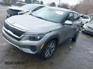 2021 Kia Seltos S with VIN KNDEUCA21M7087996, listed as a IAAI auction lot 41582039 with 59,644 mi miles. Bid and sale history available at carsss.com. Image 21.