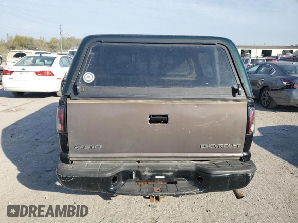 2003 GMC Sonoma SLS with VIN 1GTDT13X43K101767, listed as a Copart auction lot 76805334 with 248,776 mi miles and Salvage Title. Bid and sale history available at carsss.com. Image 6.