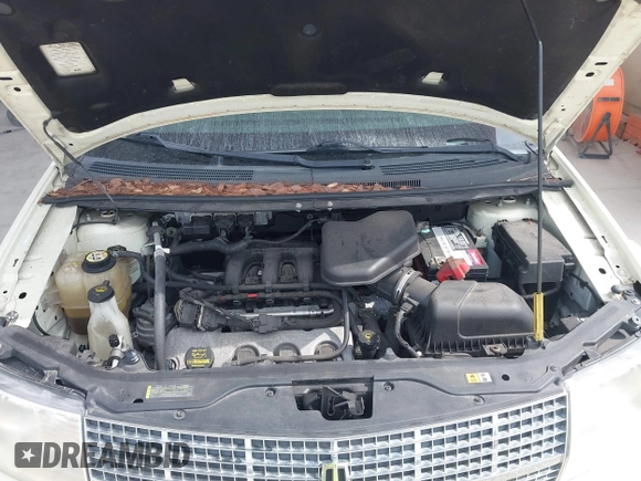 2008 Lincoln MKX with VIN 2LMDU88C78BJ33271, listed as a IAAI auction lot 42205460 with 148,146 mi miles and . Bid and sale history available at DreamBid. Image 10.
