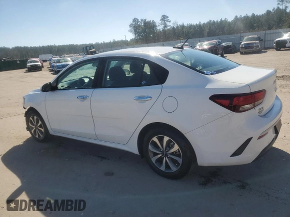 2022 Kia Rio LX with VIN 3KPA24AD5NE432475, listed as a Copart auction lot 42524575 with 18,593 mi miles and Salvage Title. Bid and sale history available at DreamBid. Image 2.