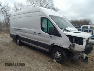 2022 Ford Transit Cargo with VIN 1FTBR3U84NKA63761, listed as a IAAI auction lot 41100280 with 90,993 mi miles and . Bid and sale history available at DreamBid. Image 14.