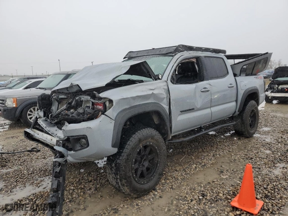 2019 Toyota Tacoma 4WD SR with VIN 3TMCZ5AN0KM222807, listed as a Copart auction lot 80084404 with 71,593 mi miles and Salvage Title. Bid and sale history available at carsss.com. Image 1.