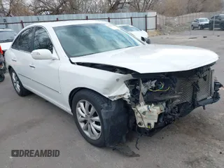 2007 Hyundai Azera SE with VIN KMHFC46F27A232569, listed as a IAAI auction lot 41906216 with 158,314 mi miles. Bid and sale history available at carsss.com. Image 1.