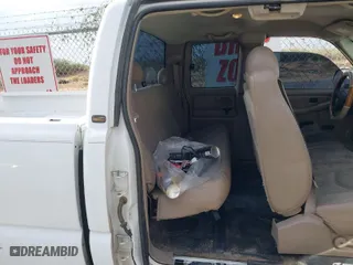 2005 Chevrolet Silverado 1500 Work Truck with VIN 1GCEC19X05Z161325, listed as a IAAI auction lot 40383750 with 174,036 mi miles. Bid and sale history available at carsss.com. Image 8.