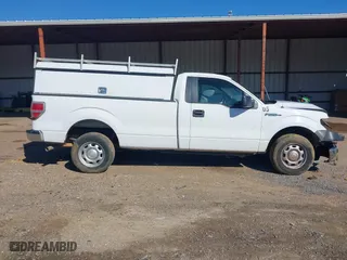 2014 Ford F-150 XL with VIN 1FTMF1CM3EKG42275, listed as a IAAI auction lot 41567171 with 187,849 mi miles. Bid and sale history available at carsss.com. Image 14.