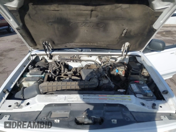 1995 Ford Explorer Eddie Bauer z VIN 1FMDU34X4SZB10719, wystawiony jako IAAI lot #41808364 z przebiegiem 140 085 mil mil oraz . Historia ofert i sprzedaży dostępna na DreamBid. Obrazek 10.