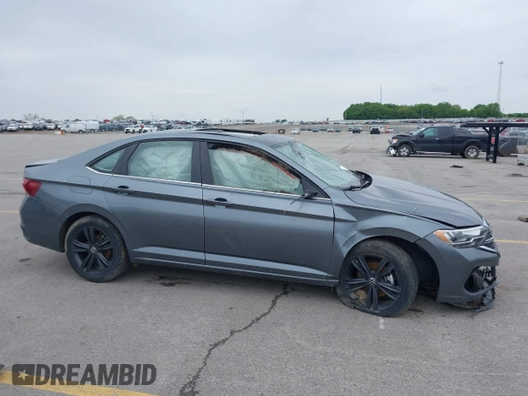 2022 Volkswagen Jetta SE with VIN 3VW7M7BU5NM000413, listed as a IAAI auction lot 42326437 with 61,385 mi miles and . Bid and sale history available at DreamBid. Image 14.