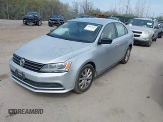 2015 Volkswagen Jetta Sedan 1.8T SE with VIN 3VWD17AJ0FM229540, listed as a IAAI auction lot 42063609 with 117,981 mi miles. Bid and sale history available at carsss.com. Image 2.