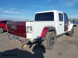 2022 Jeep Gladiator Mojave with VIN 1C6JJTEG6NL100383, listed as a IAAI auction lot 40712989 with 35,283 mi miles. Bid and sale history available at carsss.com. Image 6.