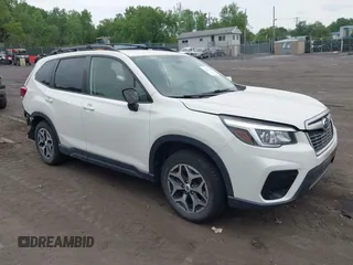 2020 Subaru Forester Premium with VIN JF2SKAJC2LH607154, listed as a IAAI auction lot 42451416 with 27,999 mi miles and . Bid and sale history available at DreamBid. Image 1.