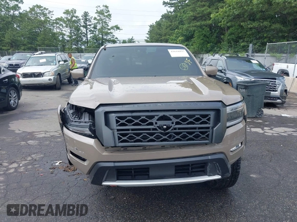 2024 Nissan Frontier Pro-4X z VIN 1N6ED1EK0RN644461, wystawiony jako IAAI lot #42618837 z przebiegiem 18 179 mil mil oraz . Historia ofert i sprzedaży dostępna na DreamBid. Obrazek 12.