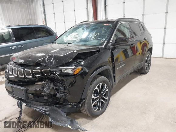 2022 Jeep Compass Limited z VIN 3C4NJDCB5NT223989, wystawiony jako IAAI lot #42482784 z przebiegiem 27 347 mil mil oraz . Historia ofert i sprzedaży dostępna na DreamBid. Obrazek 17.