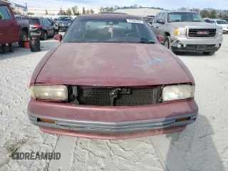 1994 Oldsmobile 88 z VIN 1G3HN52LXR4821055, wystawiony jako Copart lot #72764374 z przebiegiem 189 600 mil mil oraz Czysty tytuł • Clean title. Historia ofert i sprzedaży dostępna na DreamBid. Obrazek 5.