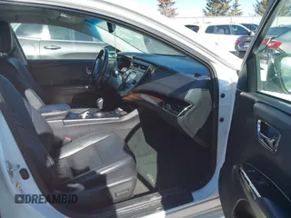 2015 Toyota Avalon Limited with VIN 4T1BK1EB9FU191692, listed as a IAAI auction lot 41519160 with 165,371 mi miles and . Bid and sale history available at DreamBid. Image 5.