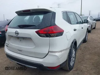 2018 Nissan Rogue SV with VIN KNMAT2MT5JP521736, listed as a IAAI auction lot 41804093 with 132,889 mi miles and . Bid and sale history available at DreamBid. Image 4.