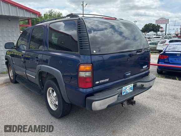 2002 Chevrolet Tahoe LS z VIN 1GNEC13Z92R180341, wystawiony jako Copart lot #59126715 z przebiegiem Nie podano mil oraz Czysty tytuł • Clean title. Historia ofert i sprzedaży dostępna na DreamBid. Obrazek 3.