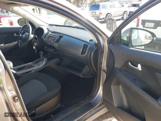 2014 Kia Sportage LX with VIN KNDPB3AC8E7603196, listed as a IAAI auction lot 41750755 with 140,954 mi miles. Bid and sale history available at carsss.com. Image 5.