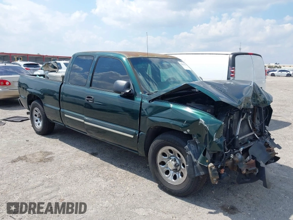 2005 Chevrolet Silverado 1500 Work Truck with VIN 1GCEC19X75Z347895, listed as a IAAI auction lot 42059079 with 224,930 mi miles and . Bid and sale history available at DreamBid. Image 1.
