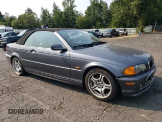 2001 BMW 3 Series 330Ci with VIN WBABS53401JU83660, listed as a Copart auction lot 65535014 with 173,739 mi miles and Salvage Title. Bid and sale history available at carsss.com. Image 4.